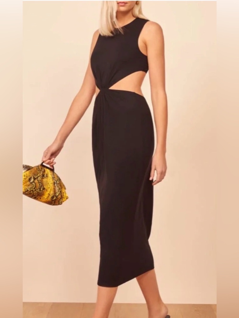 ✨ Reformation Monty Cut Out Midi Dress